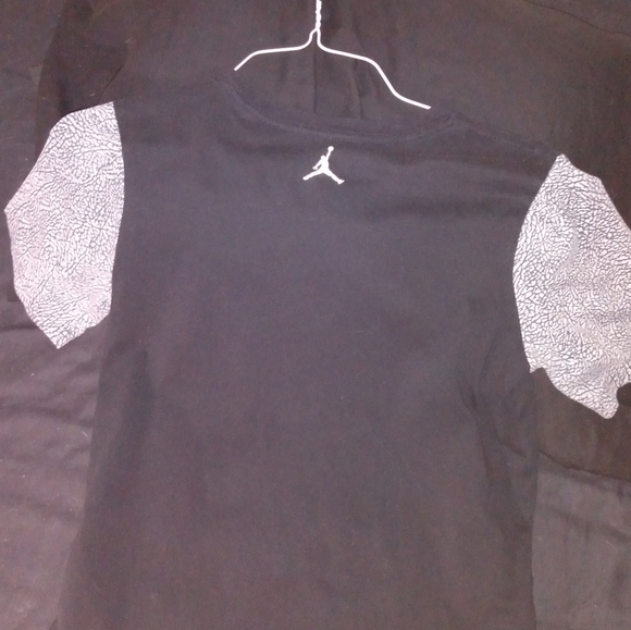 Jordan tee - Picture 3 of 3